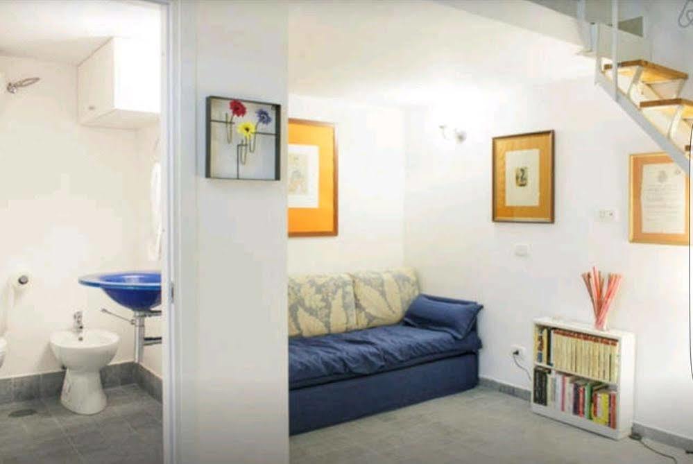 נאפולי Flat Tribunali מראה חיצוני תמונה
